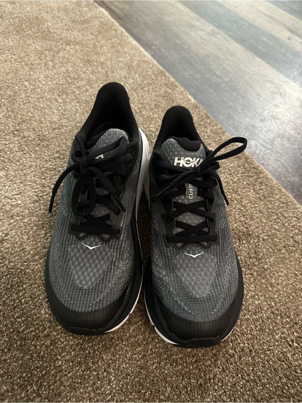 Hoka Youth Clifton 9 Running Shoes - size big kid 5M- Gray/Black